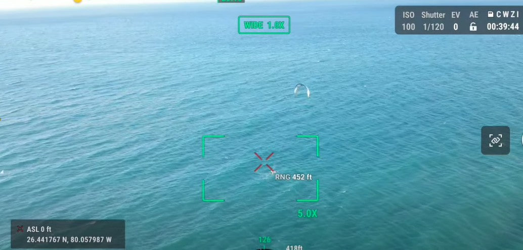 kite surfer watched by max 4t w/laser rangefinder