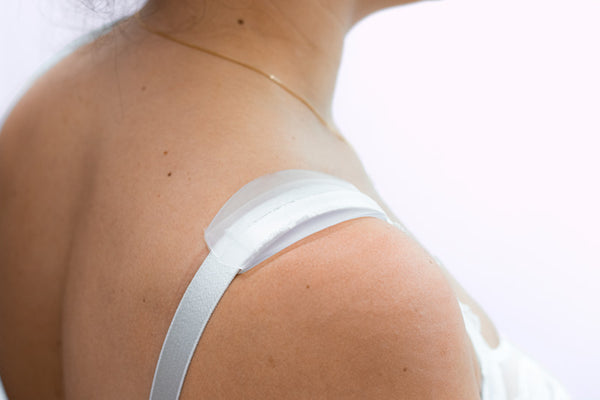 Are your bra straps always failing off your shoulders? #brafitting #br