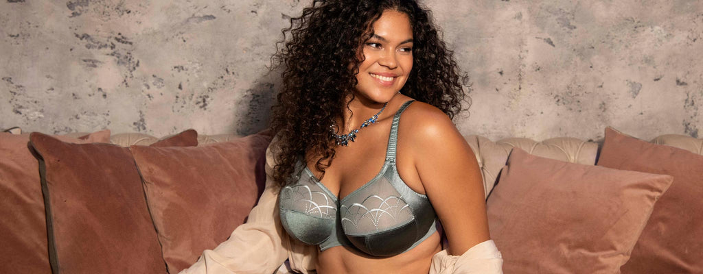 Top 10 Best Bras For Large Breasts