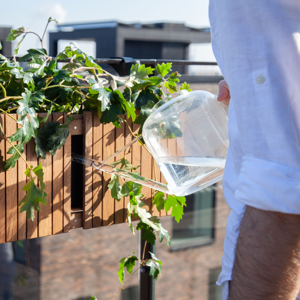 Self-watering wooden planters for the balcony