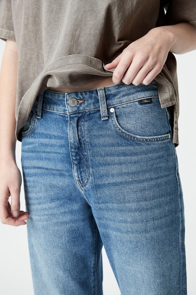 What are Ankle Grazer Jeans? Styles and Fits On-Trend – Mavi AU