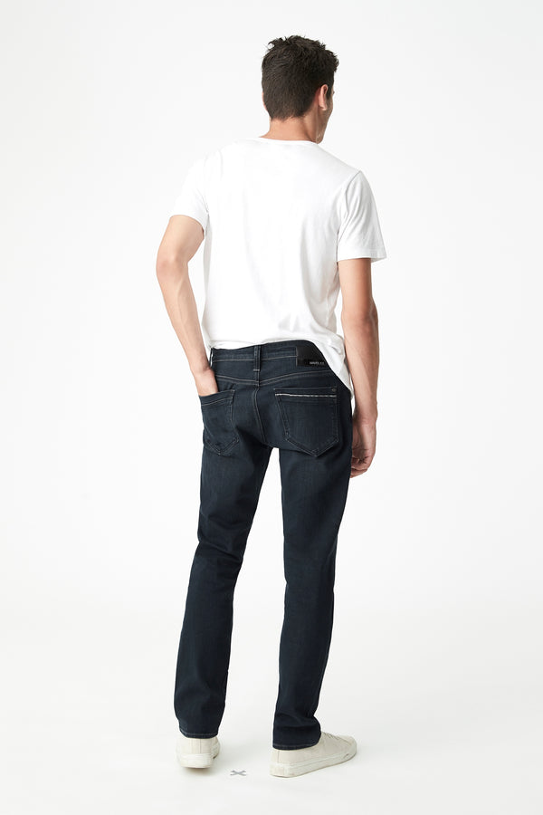 Marcus Slim Straight Jeans in Dark Foggy Mavi Jet | Mavi Jeans – Mavi AU