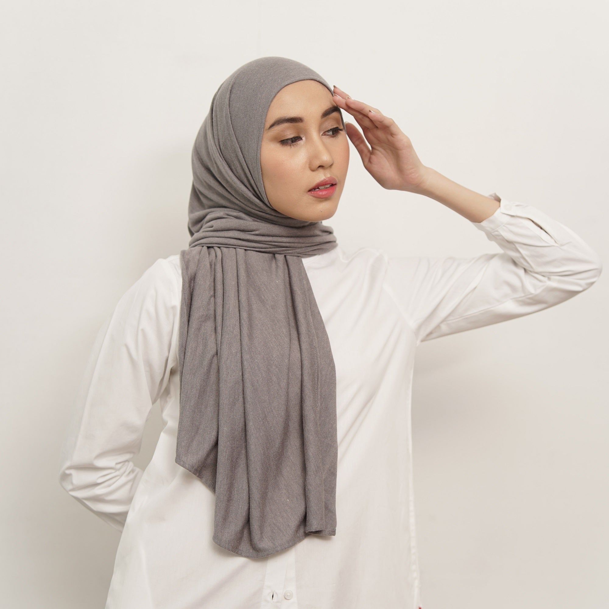 Dauky Hijab Selendang Pashmina Jersey Knit Dark Grey Dauky Fashion