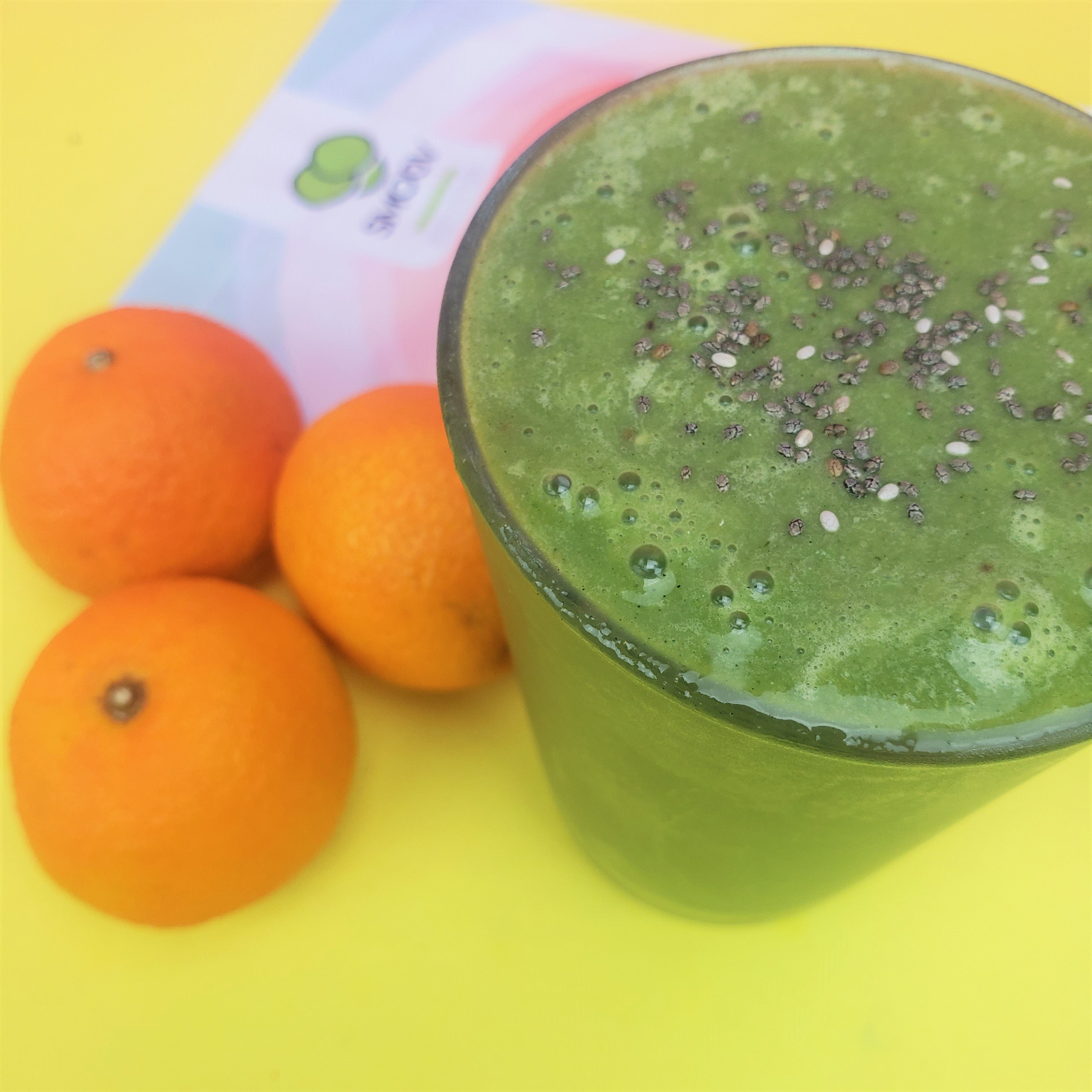 Kickstart your health and boost your immune system with this delicious green smoothie!  Delicious, super easy to make and packed with vitamins. 