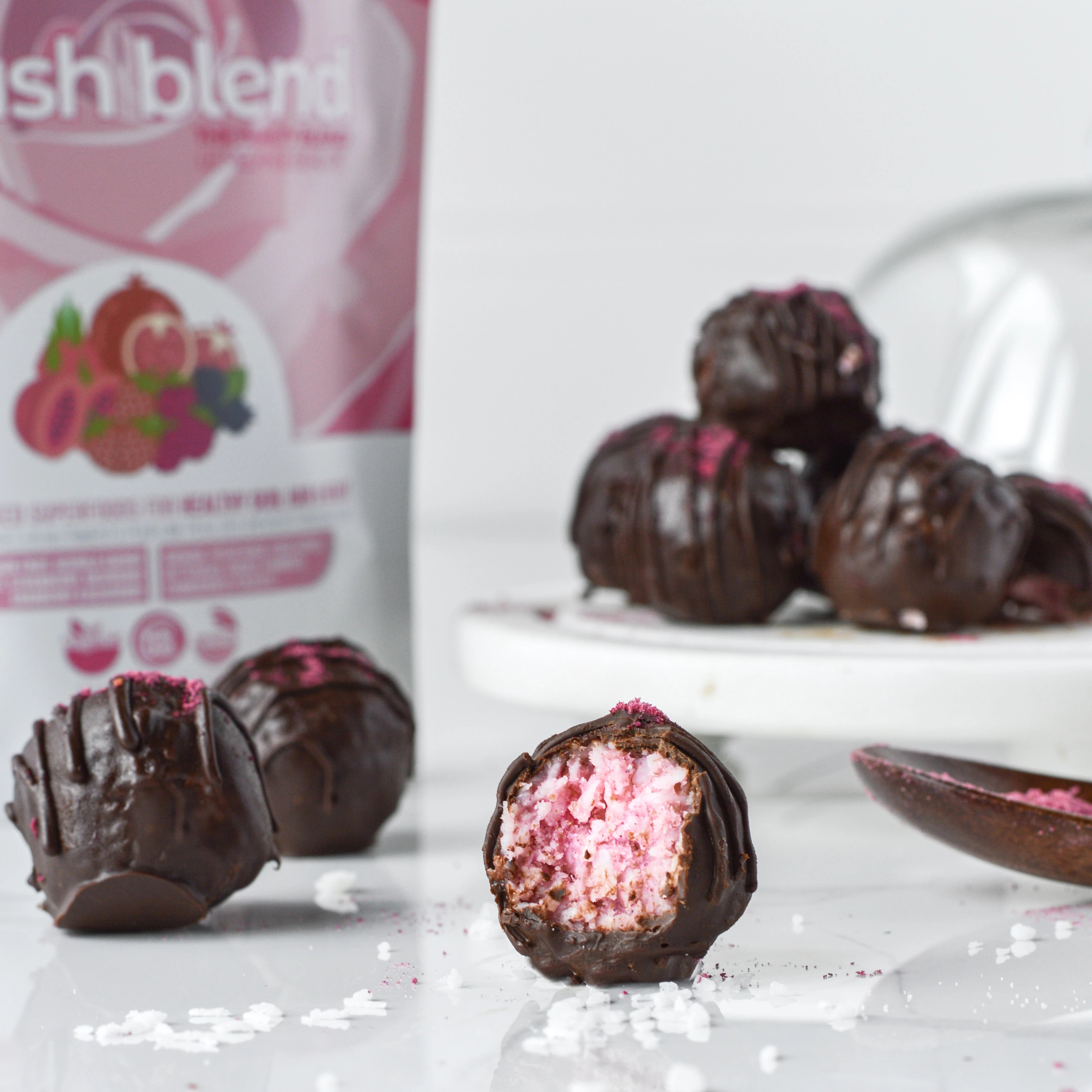 Blush Blend - packed with skin-loving ingredients and a wide range of antioxidants for skin, hair and heart health and is sure to satisfy your sweet tooth