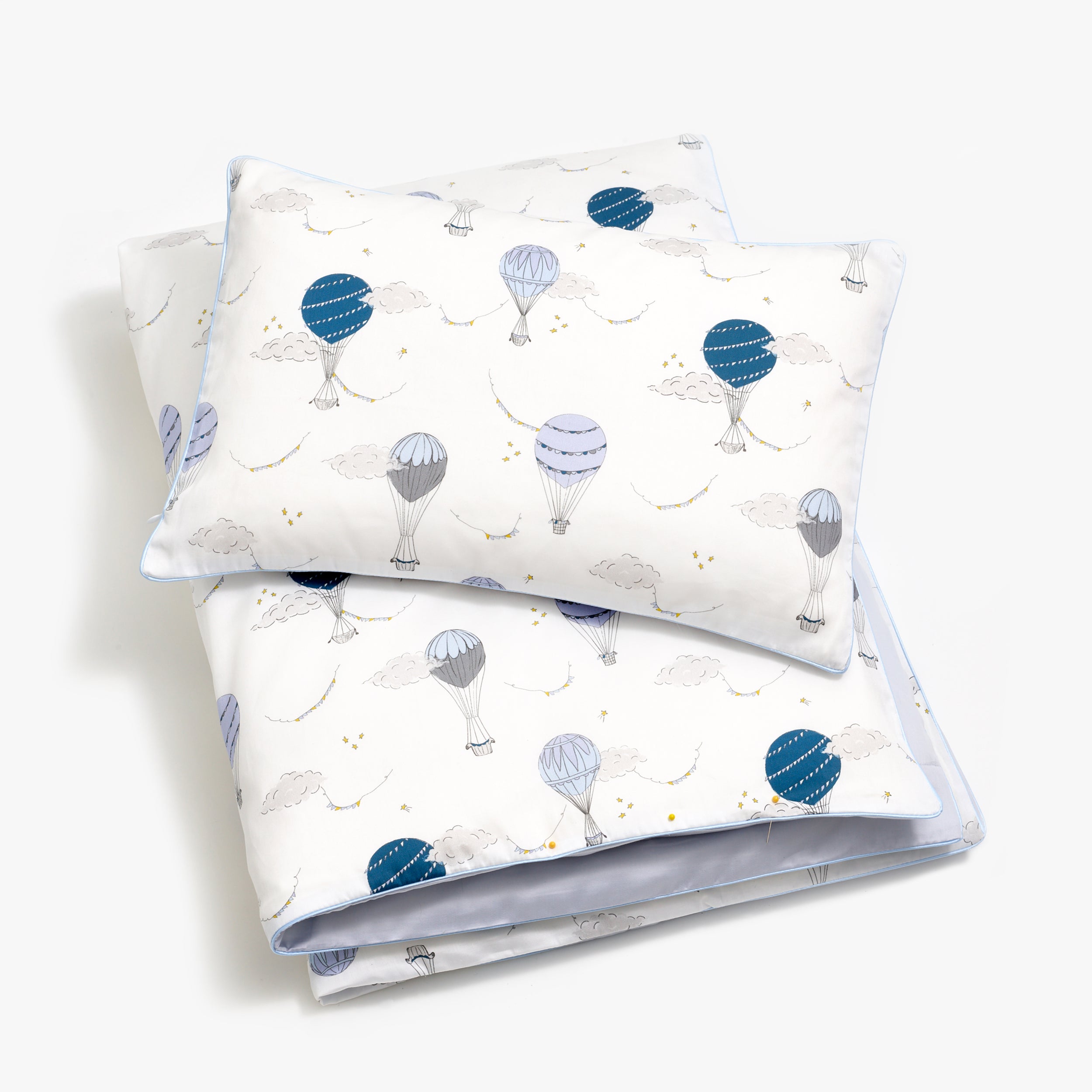 Touch The Sky Toddler Duvet - Blue