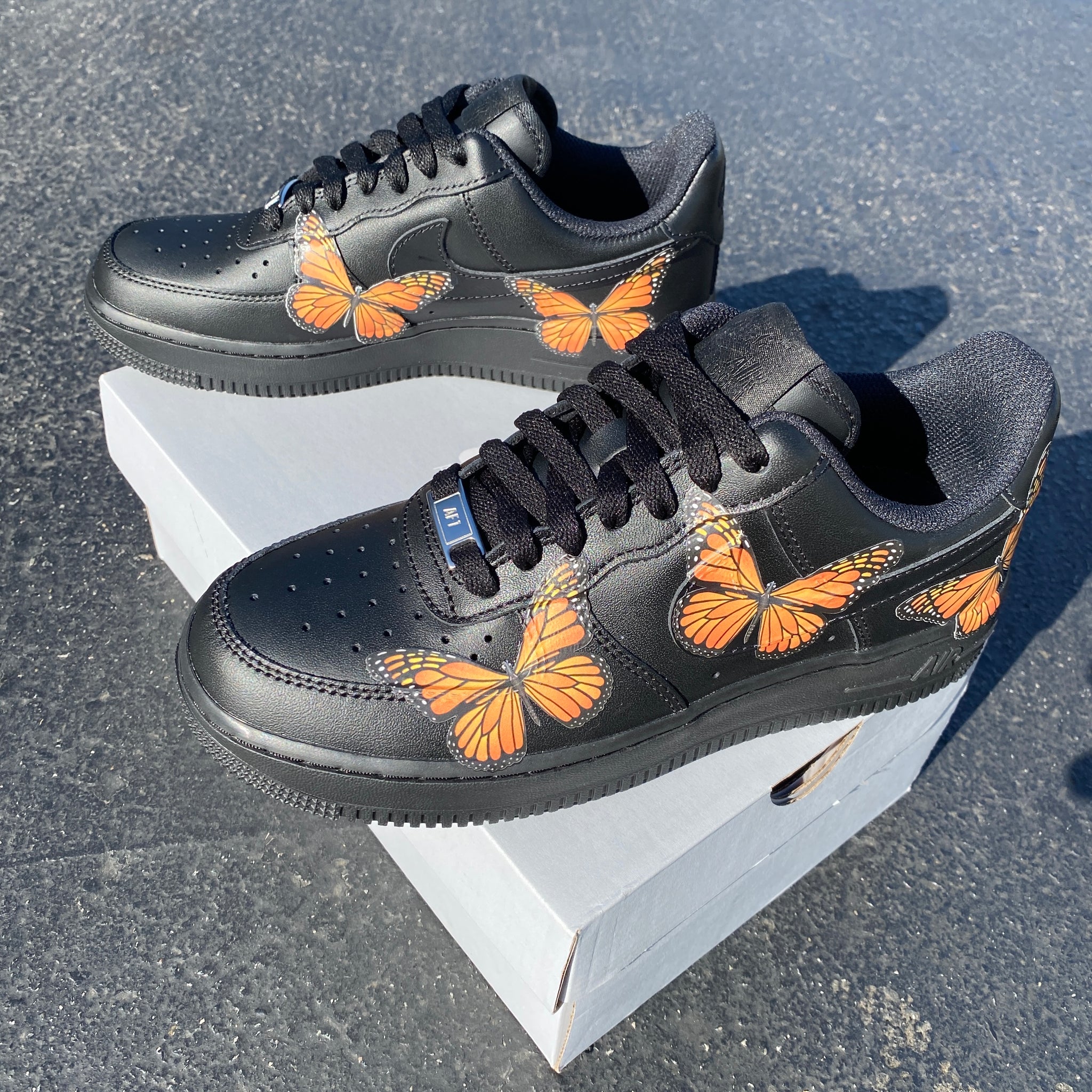 black butterfly air force 1
