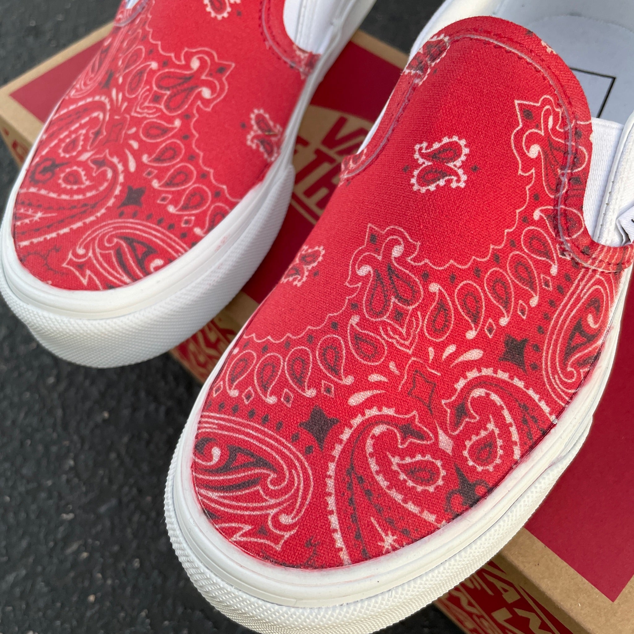 Red Bandana Print - Custom Slip On Vans – BlvdCustom