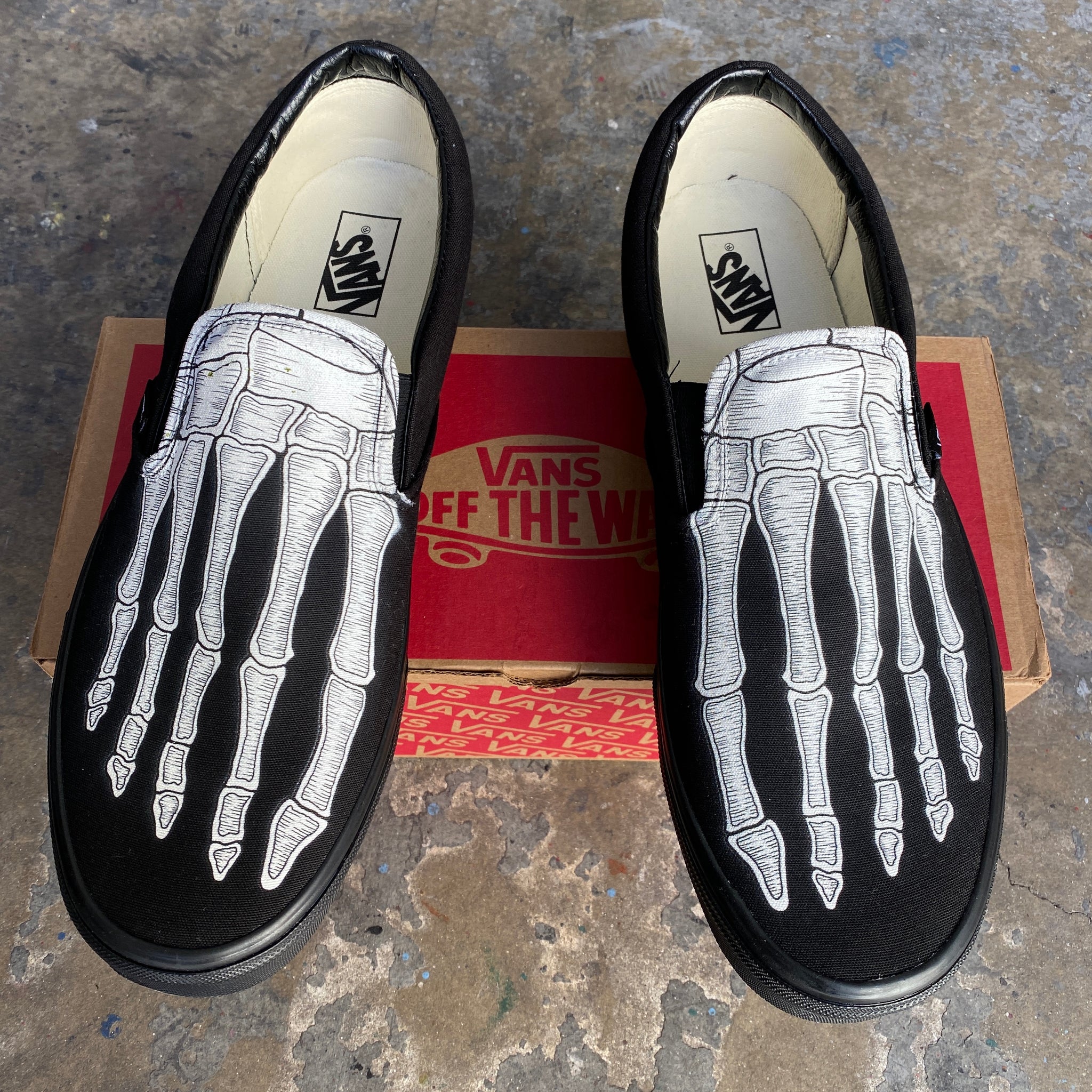 Custom Skeleton Feet X-Ray Vans ALL BLACK Slip On Shoes – BlvdCustom