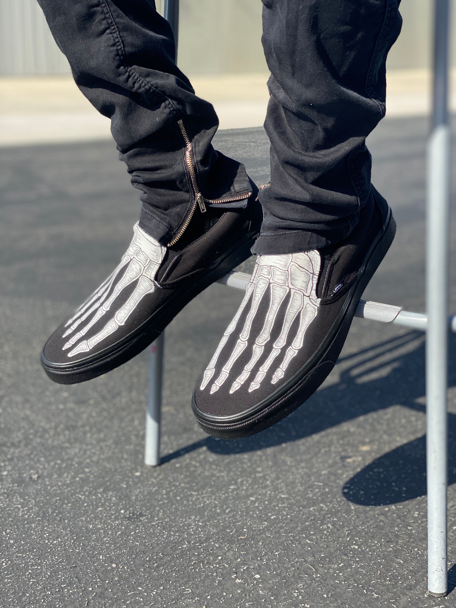 Custom Skeleton Feet X-Ray Vans ALL BLACK – BlvdCustom