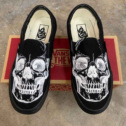 الرسم أرجوك لا الثلج skull feet vans 