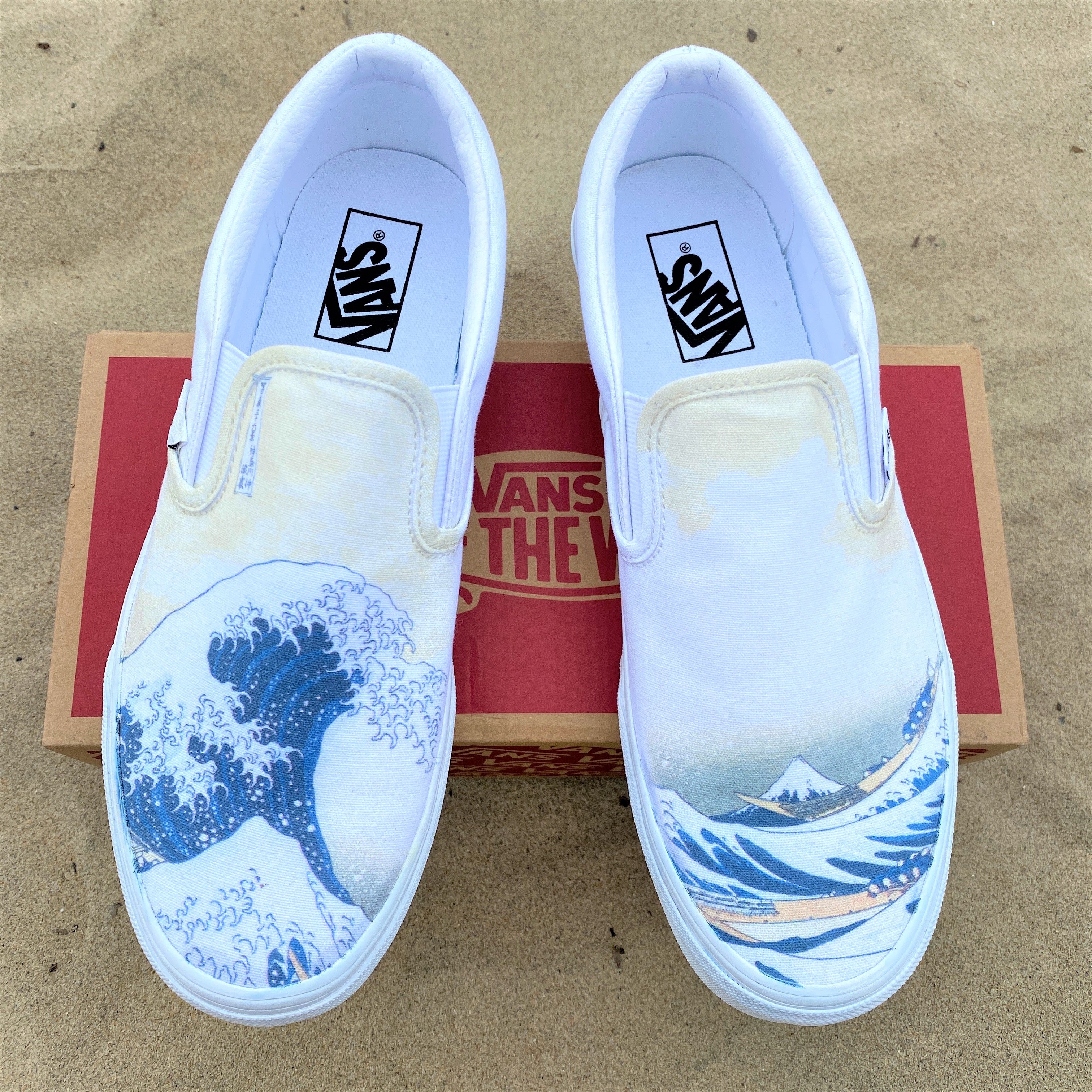 The Great Wave Off Kanagawa Custom White Slip Ons – BlvdCustom