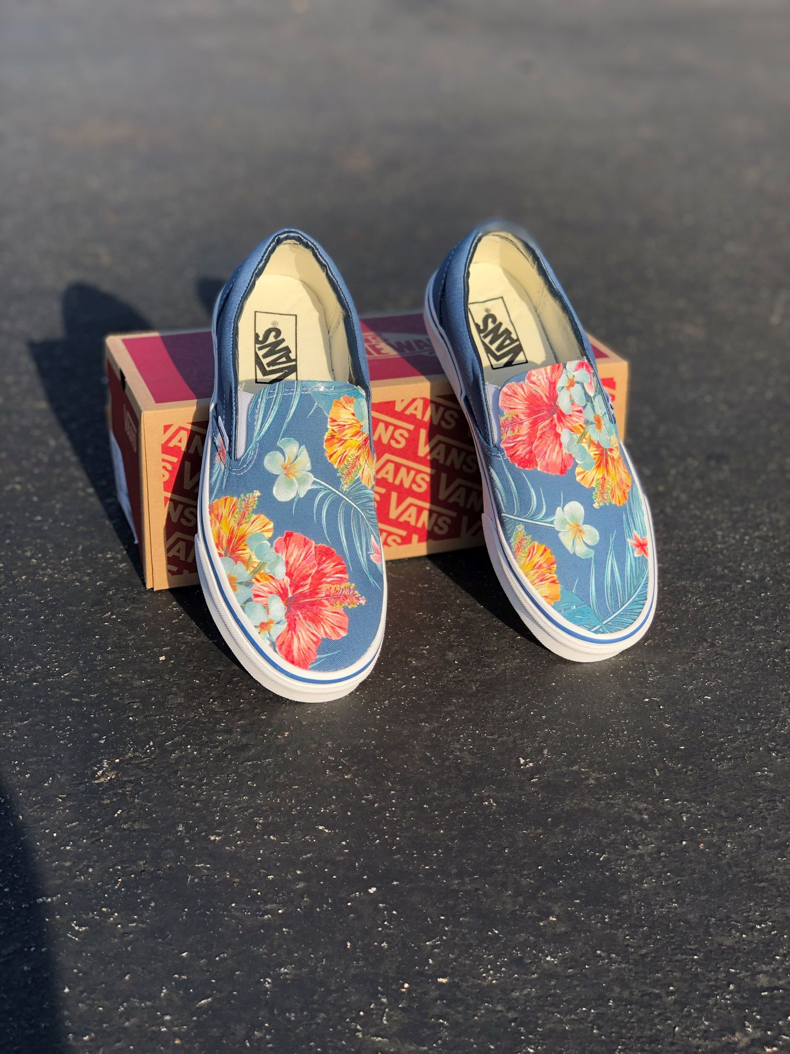 Kids Shoes - Blue Hawaiian Flowers 