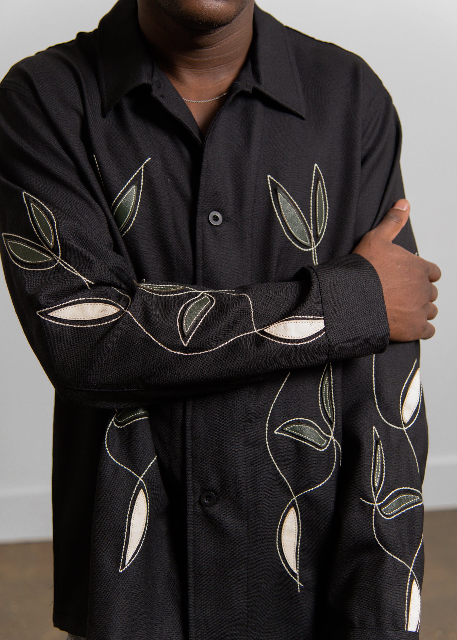 Our Legacy Black Leaf Embroidery Shirt シャツ | tropicalbrasiljeri