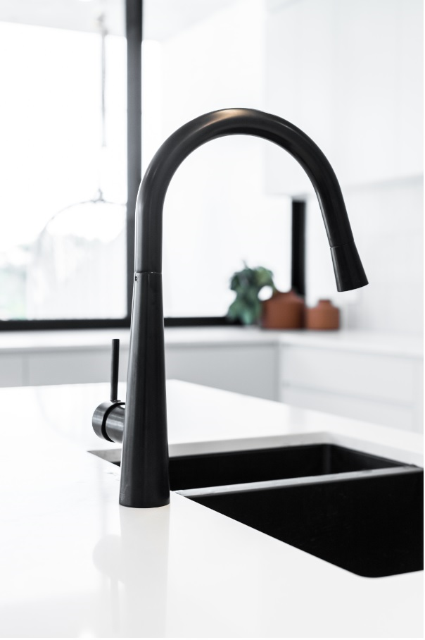 Matte Black Pullout Mixer Tap (SKU:MK07) by Meir Australia