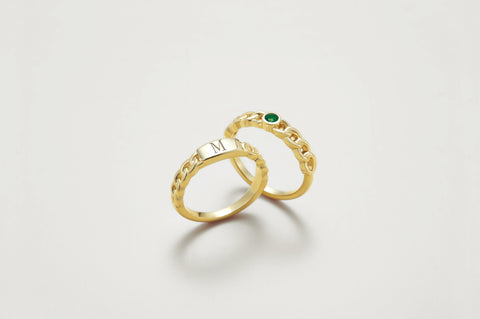 Bezel Set Emerald Chain Link Solid Gold Ring