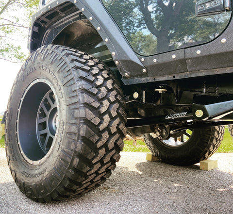 40 inch Nitto Trail Grapplers mounted on Method Wheels
