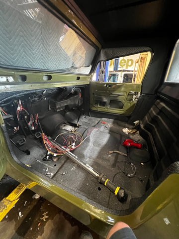 Picture of Jeep Scrambler with no interior