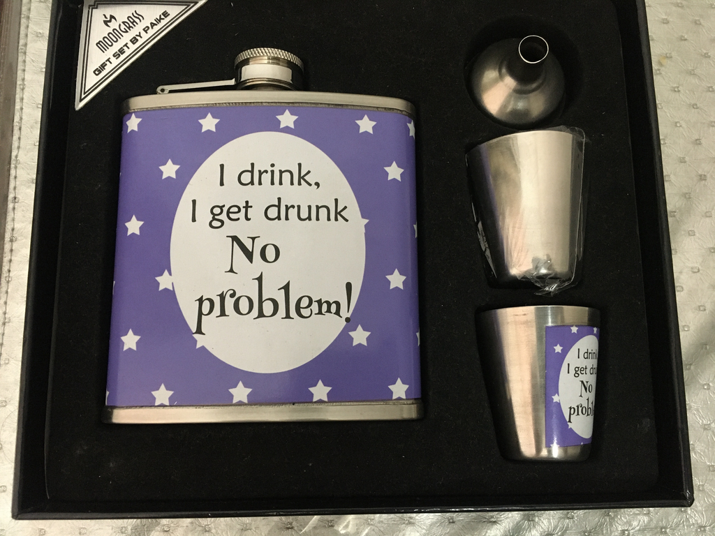 Moongrass Steel Hip Flask With 2 Shot Glasses + Funnel, 8 Oz (230 Ml), Mix Colours