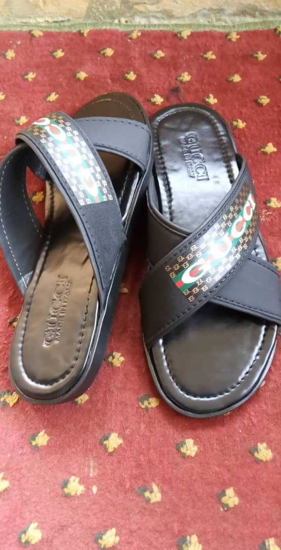 gucci palm slippers