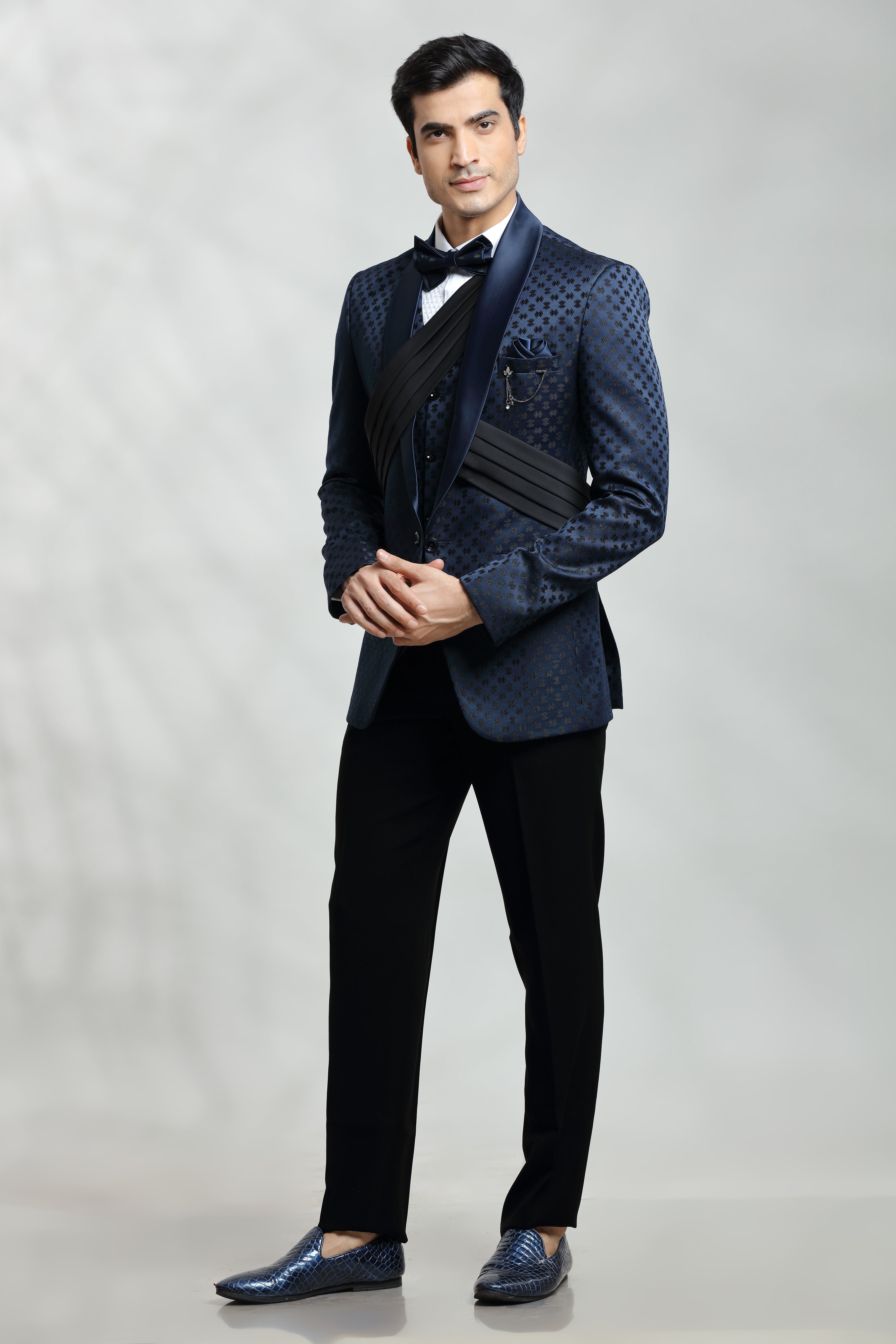 Shop Wedding Suits for Men Online | Marriage Blazer Suit | Shreeman