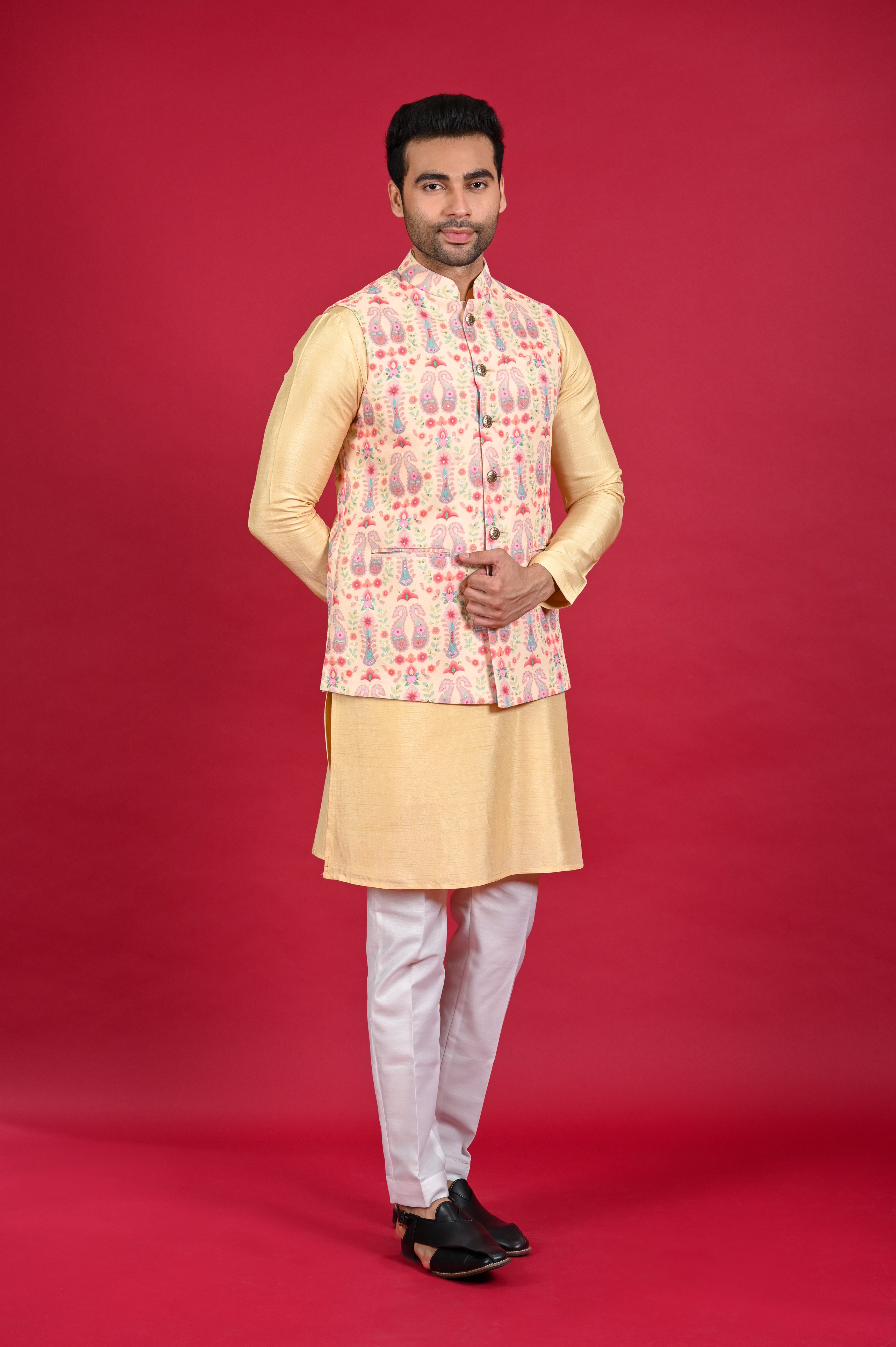 Latest-Navratri Men's Koti-Jacket-Waistcoat-Gujrati Embroidered-Koti  Multicolour : Amazon.in: Fashion