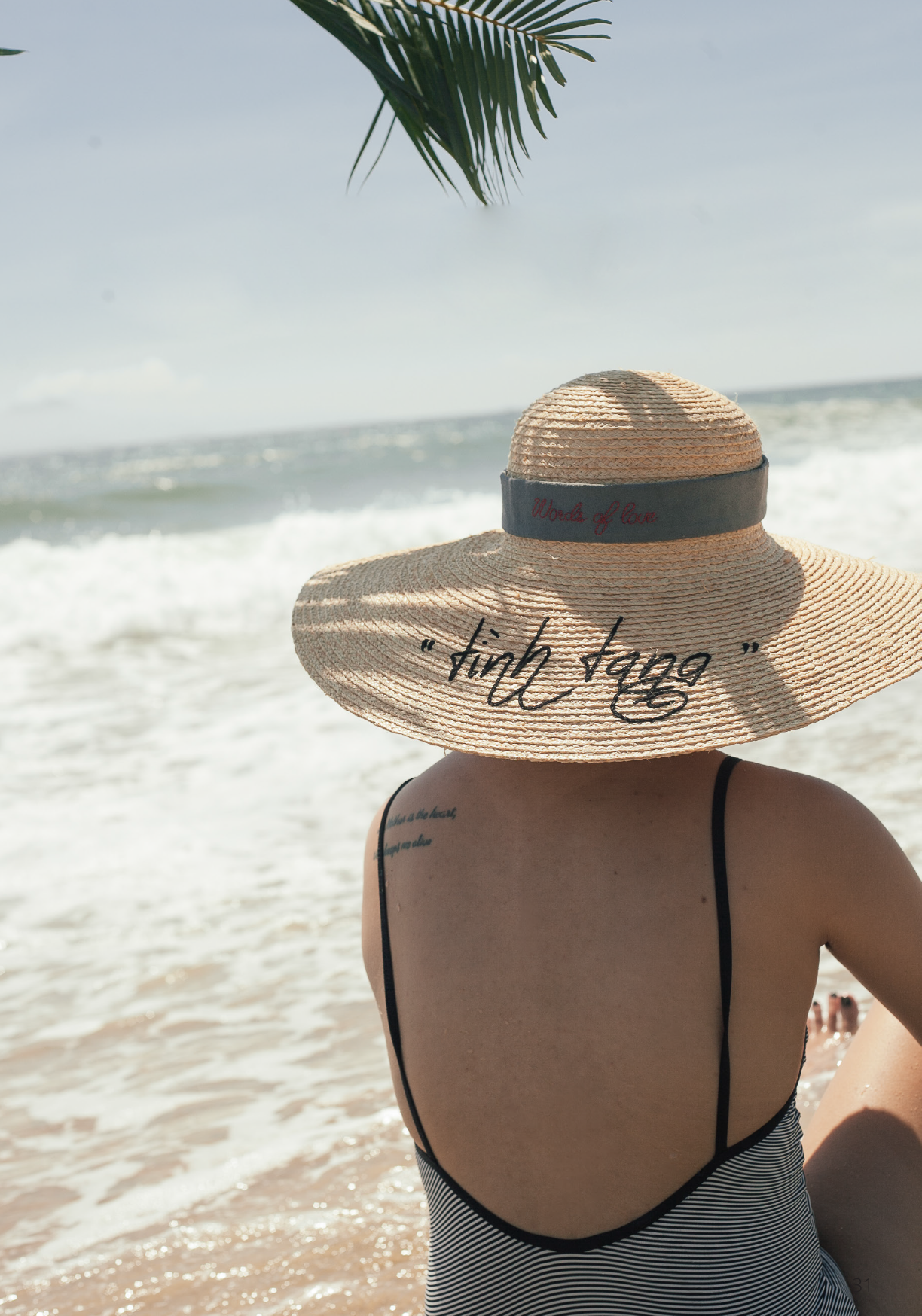 words_of_love_tinh_tang_woman_beach_hat_-_leinne