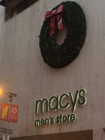 Lee Display built the Macy's Union Square storefront Christmas Wreath.  