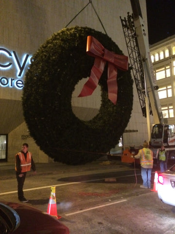 Lee Display built the Macy's Union Square storefront Christmas Wreath.  