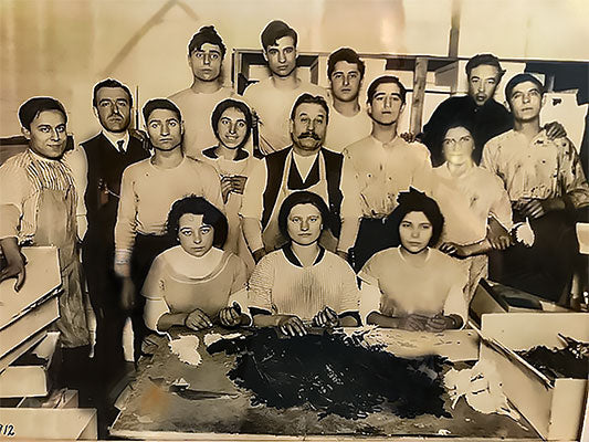 Lee Display's 120th Year Anniversary Family Photo