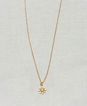 Daisy Necklace - Dear Emmaline