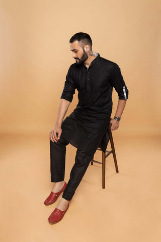 Shoes on black sales kurta pajama