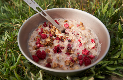 bowl-of-oats-on-grass