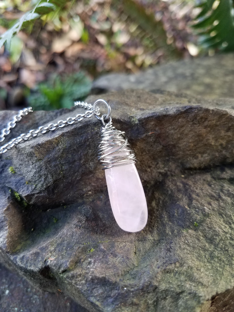 rose quartz healing jewelry