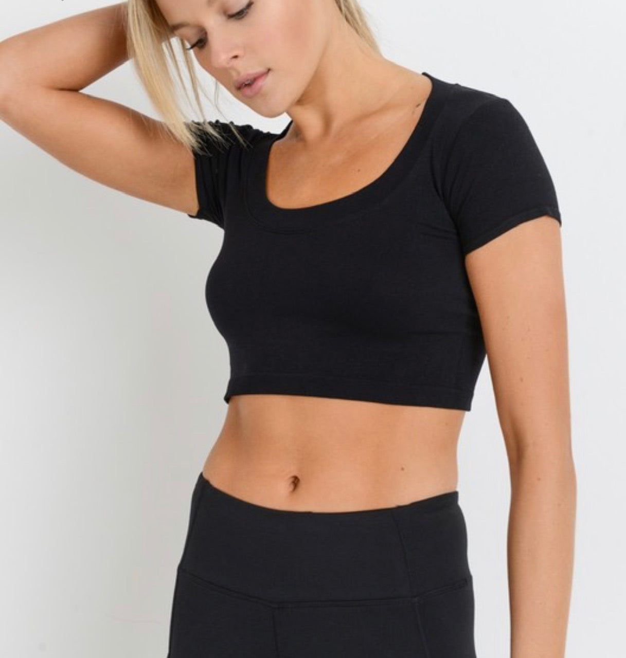 athletic crop top