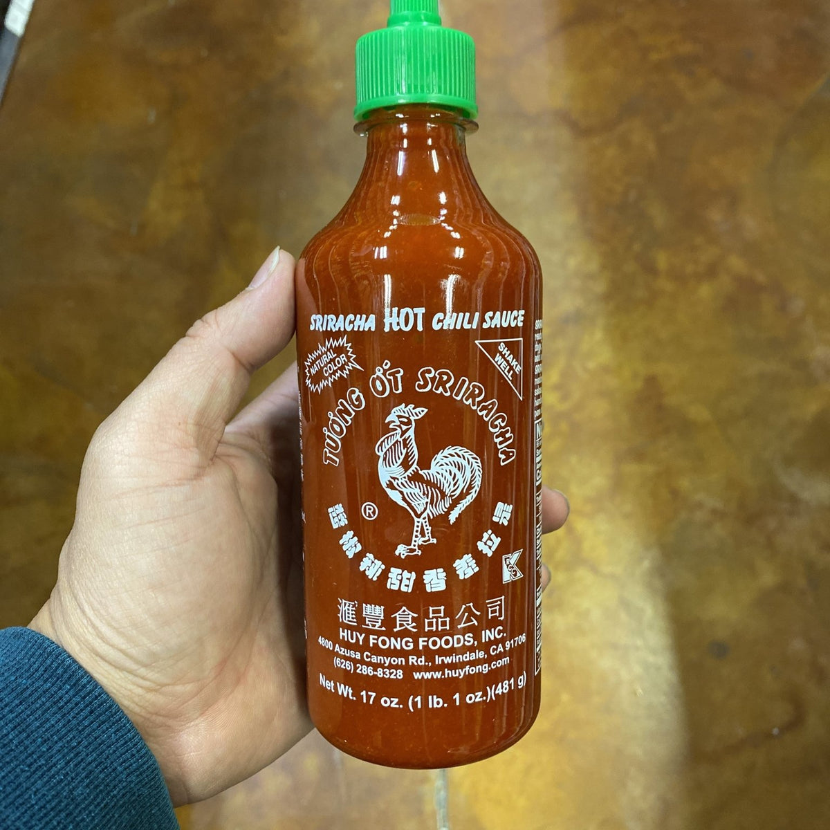 Huy Fong Sriracha Chili Sauce 17oz — Eastside Asian Market