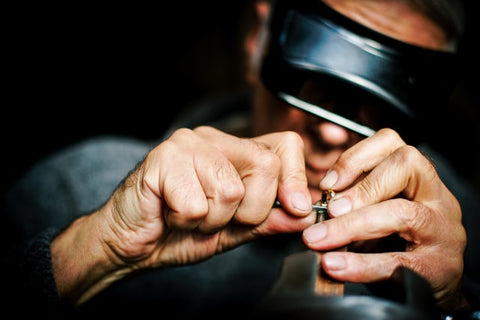 Cleaning jewelry By a Jeweler