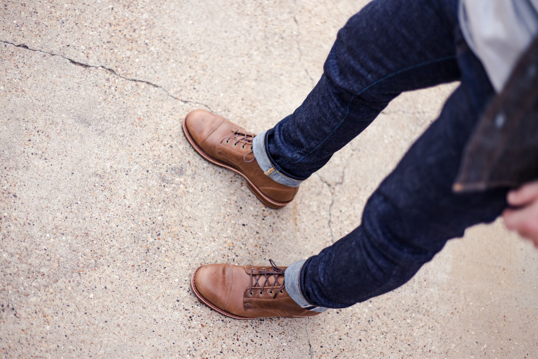 do leather flats stretch