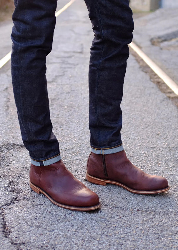 Best leather Chelsea boots for men. 