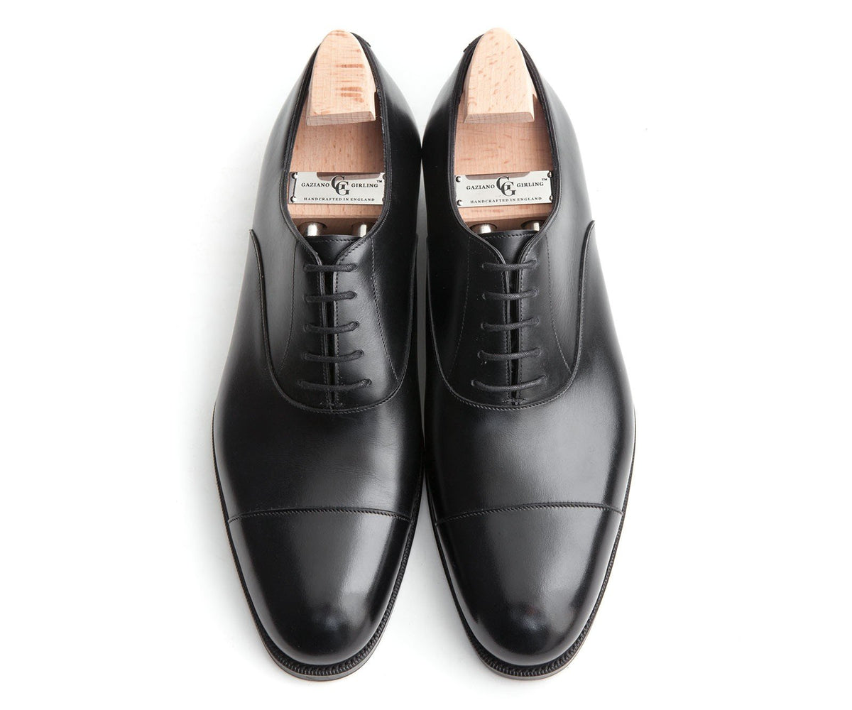 Black cap toe oxfords - 5 pairs to wear with suit -DressLikeA.com ...