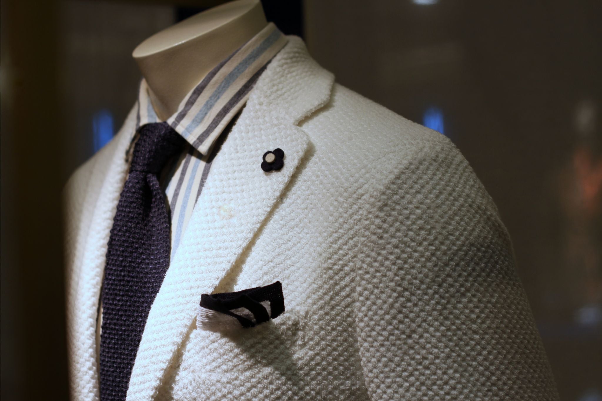 Lardini SS16 - white cotton sport coat with blue tie