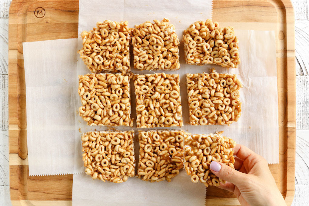 Peanut butter cereal bars