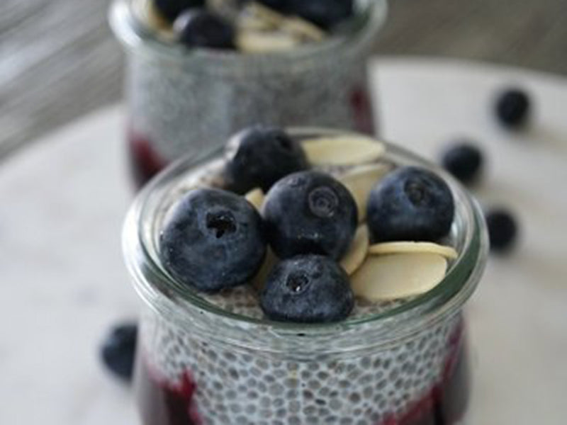 Keto breakfast no eggs - chia pudding