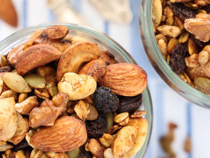 Diabetic snacks: Granola