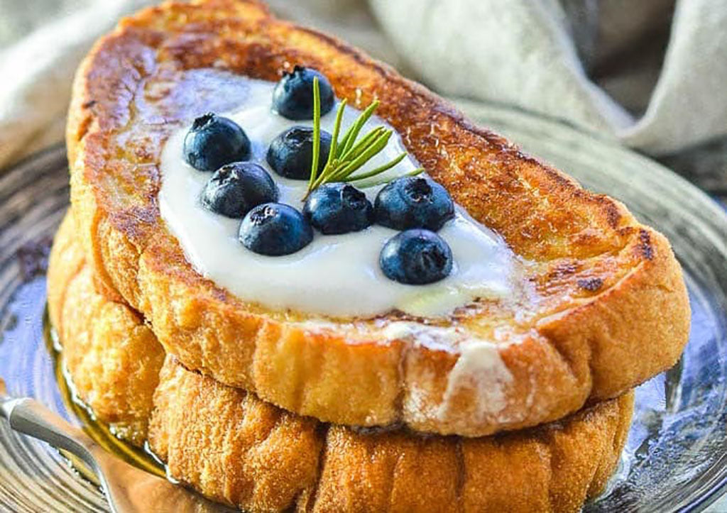 Vegetarian breakfast: French toast