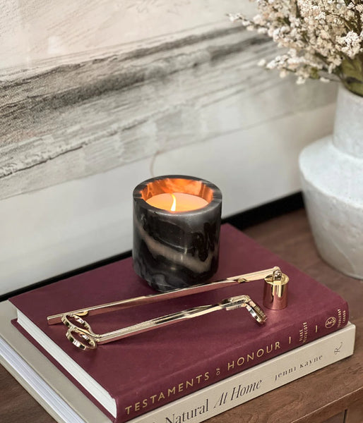 Intended to create a relaxing atmosphere and sense of cozy calm, our Marble Candles are designed to have a life long after the candle burns out. They feature our modern Oud Gold fragrance with rich, musky, woody, and sweet amber notes. Burn Time: 63 Hours.