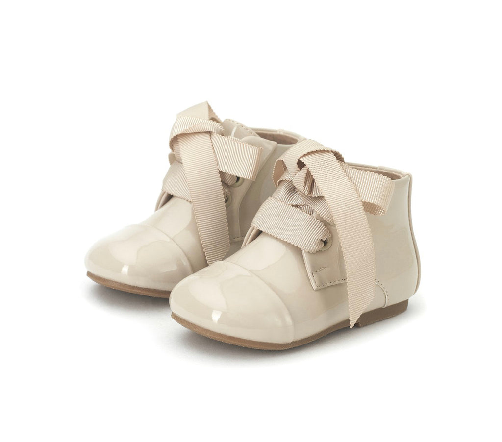 Designer Children Yeti Mini Beige Boots For Baby Girls – Age of Innocence