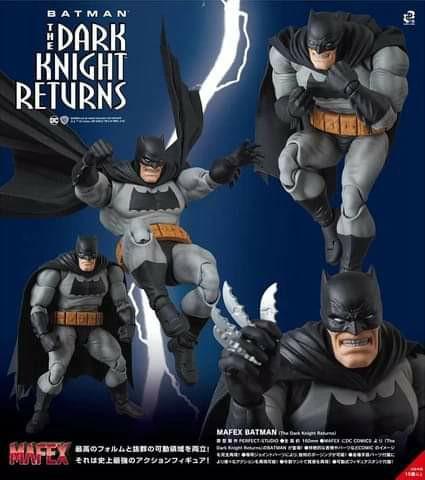 DC Mafex Batman Dark Knight Returns Action Figure #106 - The Little Toy  Company