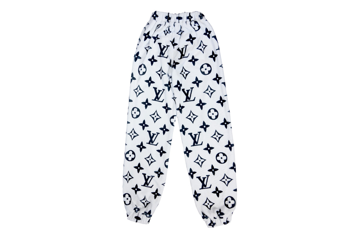 Louis Vuitton Pajamas White - For Sale on 1stDibs