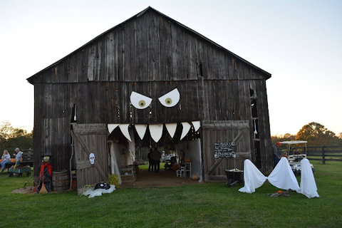 Barn decorated for halloween